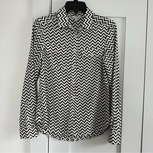 NWT! American Eagle Chevron Print Top
